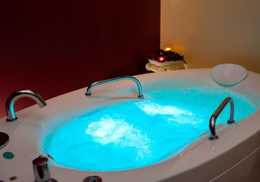 Abidar Hotel Spa & Wellness 切霍齐内克 外观 照片