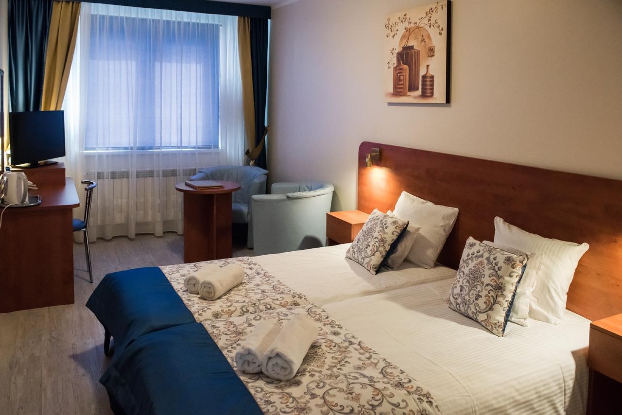 Abidar Hotel Spa & Wellness 切霍齐内克 外观 照片